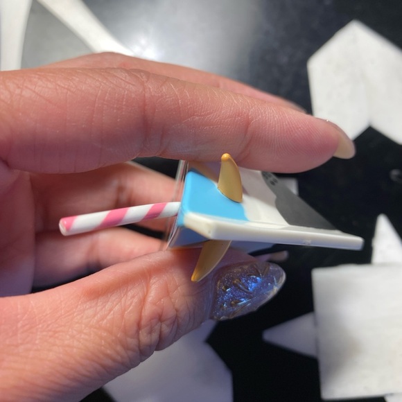 tokidoki x Strangeco Moofia 2% LOW FAT MILK - Picture 4 of 5